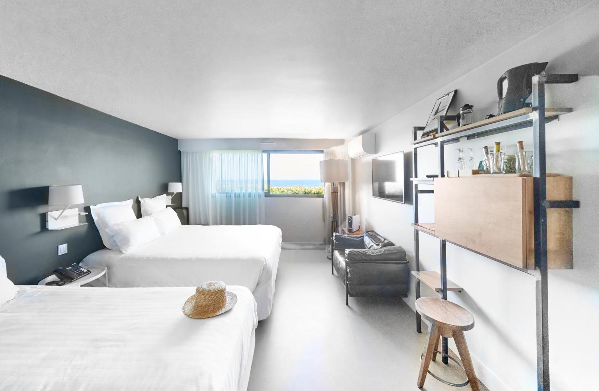 Hotel Plein Large バンドール エクステリア 写真
